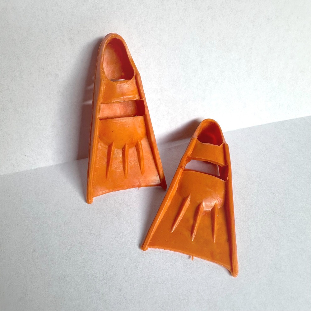 Vintage Hong Kong 60s/70s Rubber Swim Flippers Orange‎ Barbie or Action Man